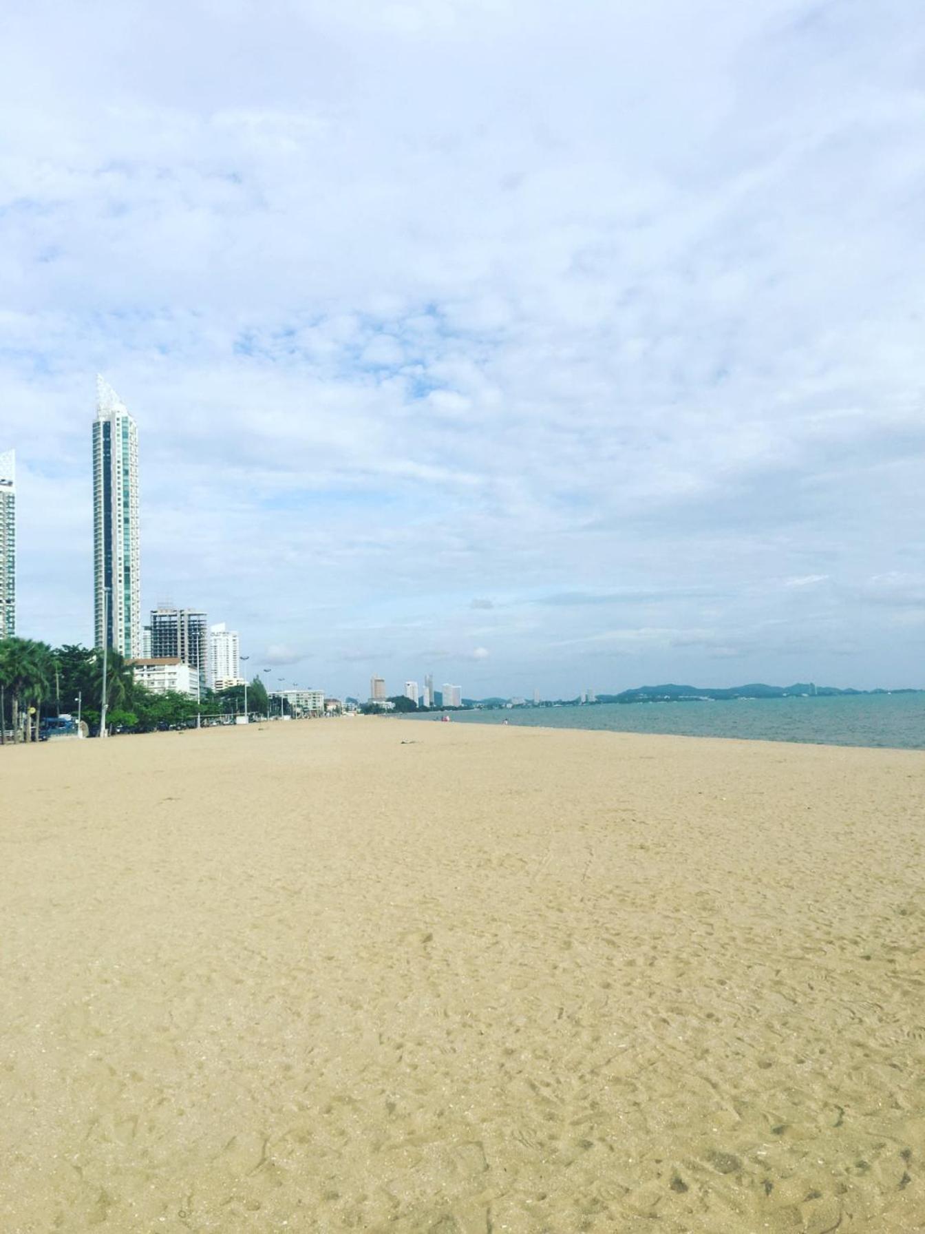 2 ห้องนอน 2 ห้องน้ำ Seaview Jomtien ชั้น18公寓 外观 照片